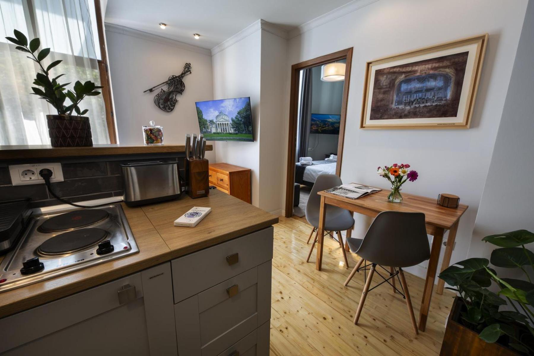Athenaeum Spacious& Cozy 1Br Prime Location W Balcony Bucharest Luaran gambar