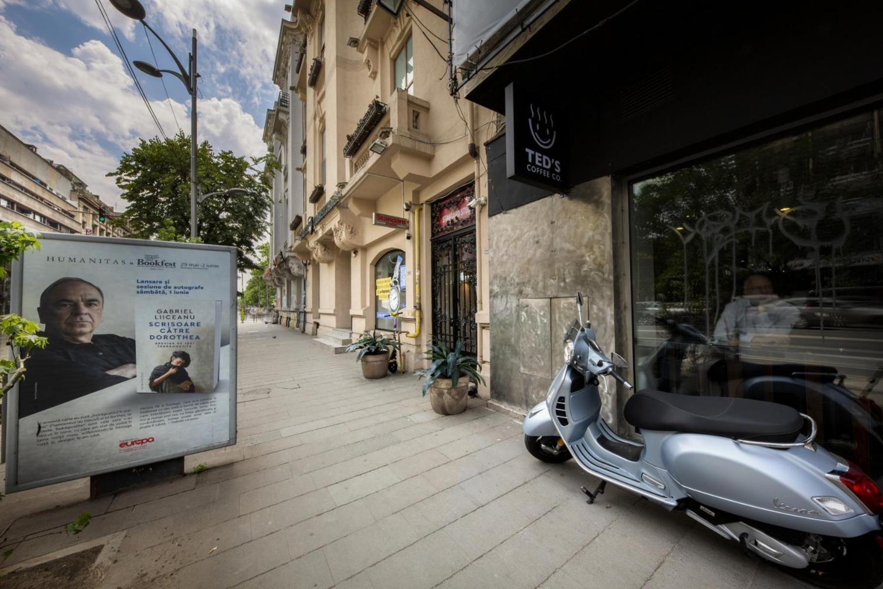 Athenaeum Spacious& Cozy 1Br Prime Location W Balcony Bucharest Luaran gambar