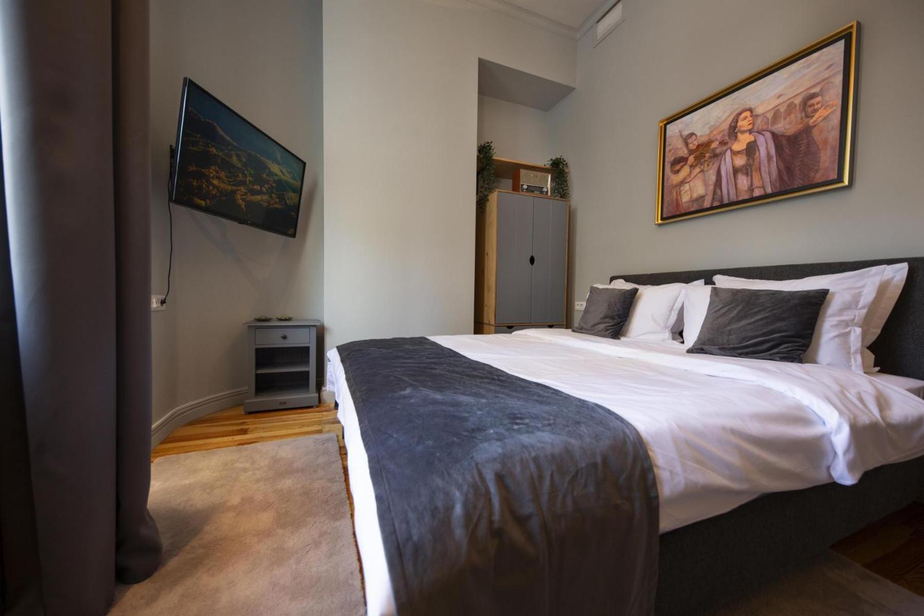 Athenaeum Spacious& Cozy 1Br Prime Location W Balcony Bucharest Luaran gambar